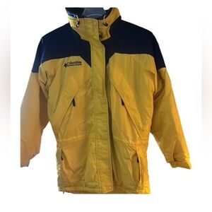 Columbia Yellow and Black Ski Jacket Waterproof Performance